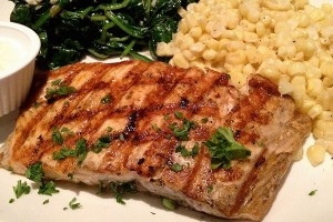 How to Reheat Grilled Salmon