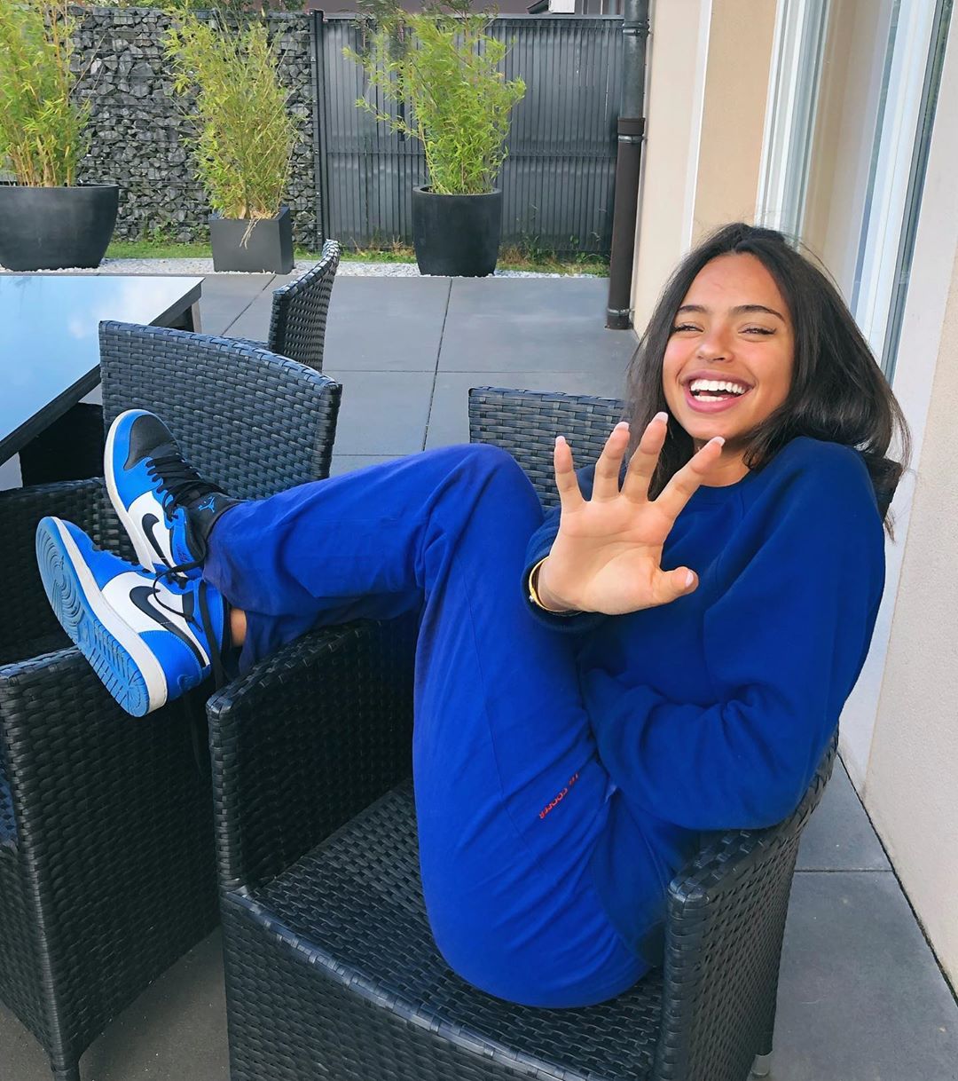 25 Baddies Wearing Air Jordan 1s Will Make You Wish You Owned A Pair 5053