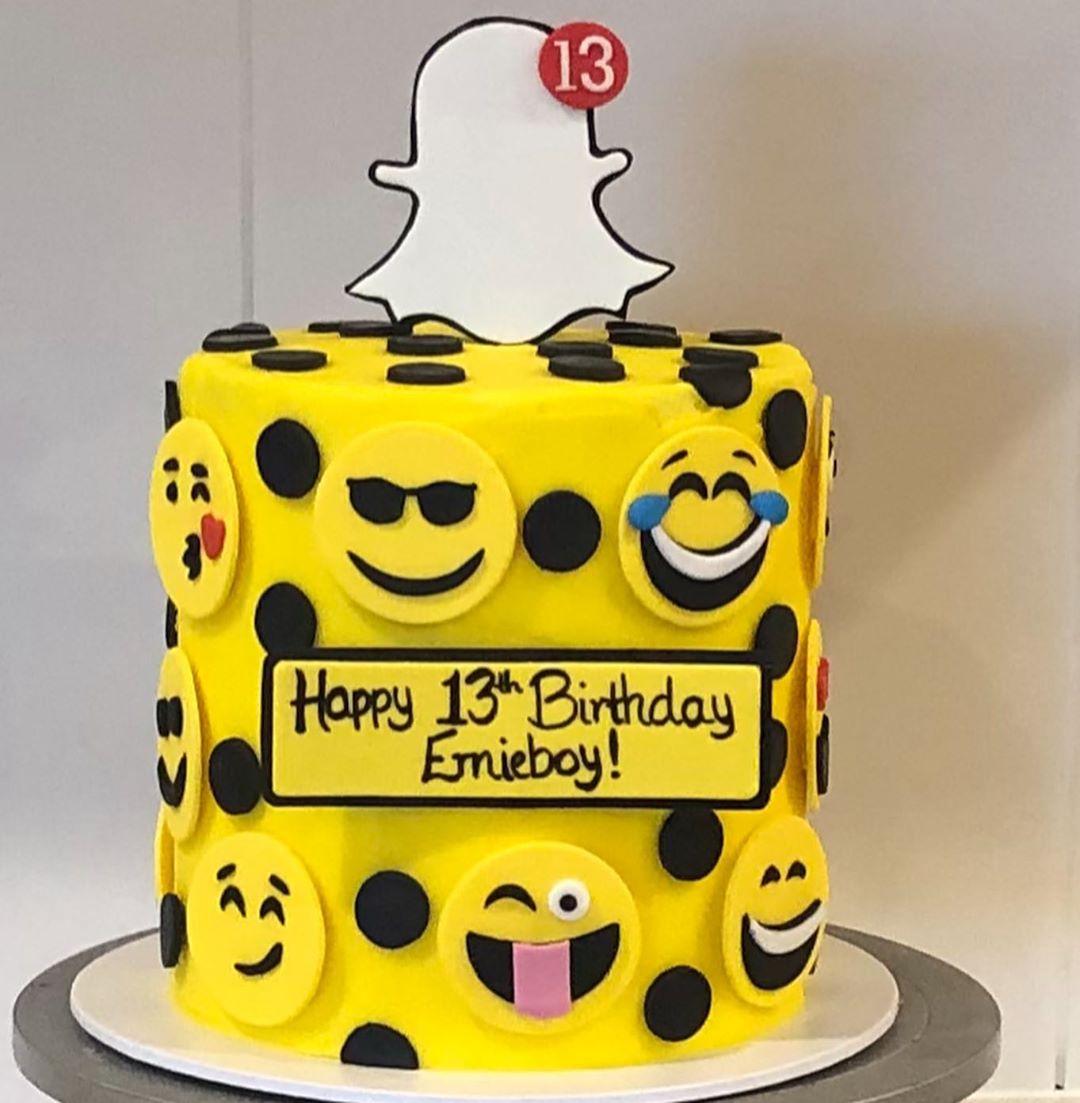 15 Snapchat Birthday Cake Ideas That Are Simply Amazing