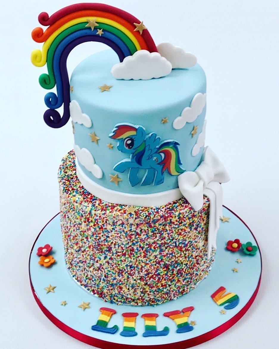 15 Amazing Rainbow Dash Cake Ideas & Designs