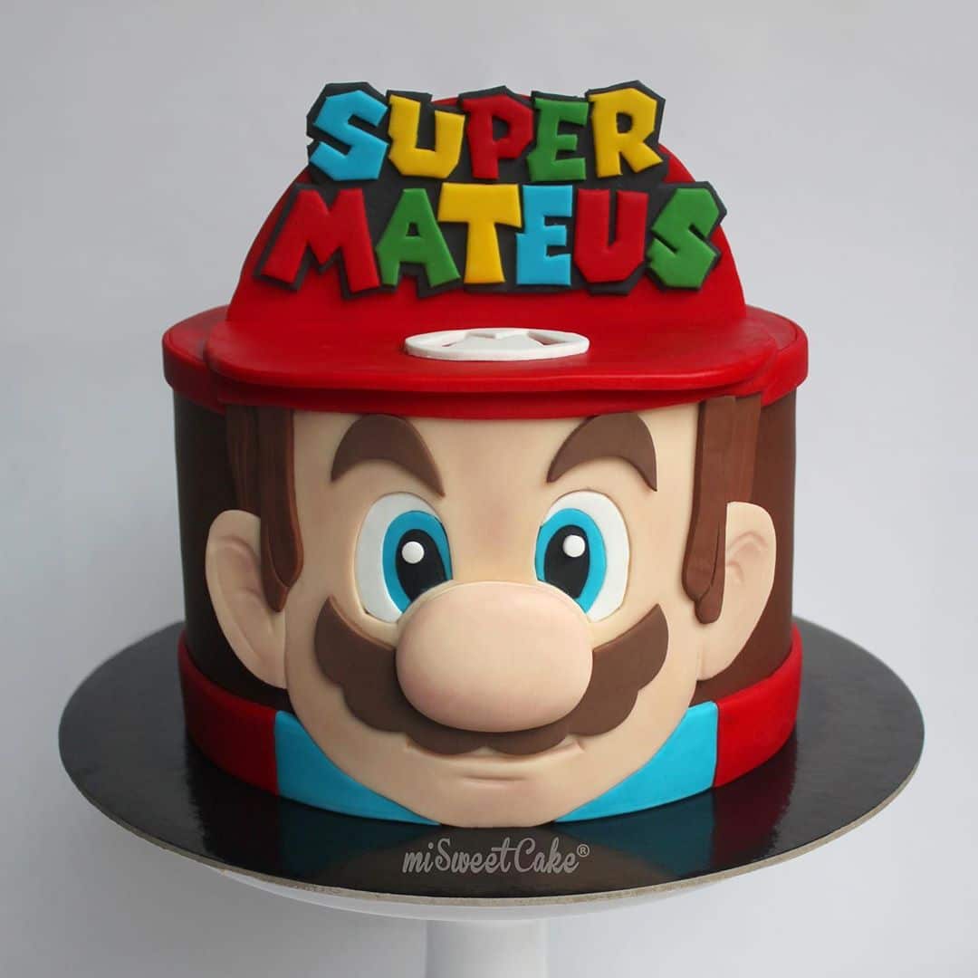 15 Amazing & Cute Super Mario Cake Ideas & Designs