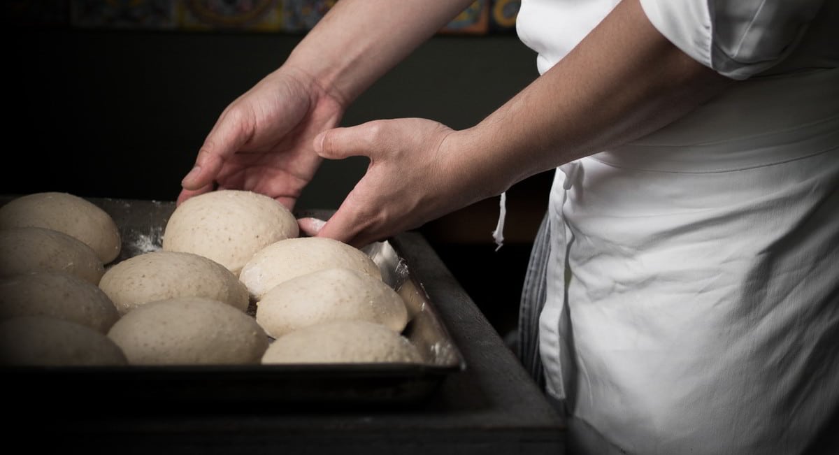 How To Thaw Pizza Dough Quickly 6 Best Methods To Use